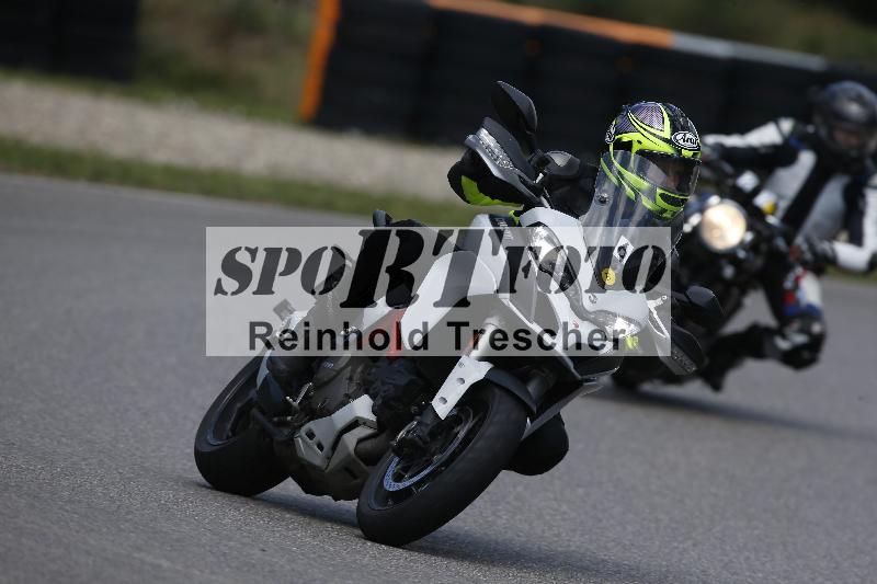 Archiv-2023/54 01.08.2023  FREERIDE TRAINING ADR/Gruppe B/6